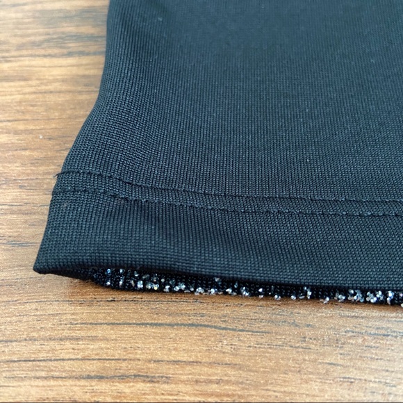 Sleeveless Sparkly Crop Top - Picture 4 of 5